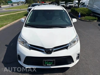 2020 Toyota Sienna LE 8-Passenger 119.3" WB - miniatura 9