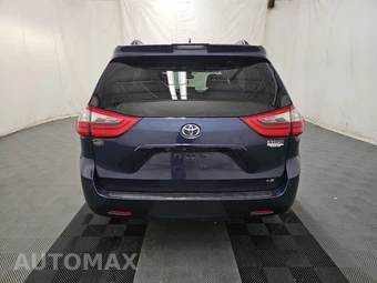 2020 Toyota Sienna LE 8-Passenger 119.3" WB - miniatura 5