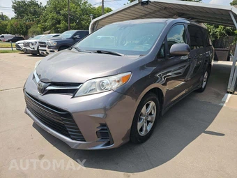 2020 Toyota Sienna LE 8-Passenger 119.3" WB