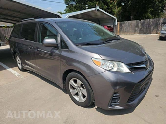 2020 Toyota Sienna LE 8-Passenger 119.3" WB - miniatura 4