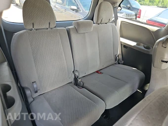 2020 Toyota Sienna LE 8-Passenger 119.3" WB - miniatura 14