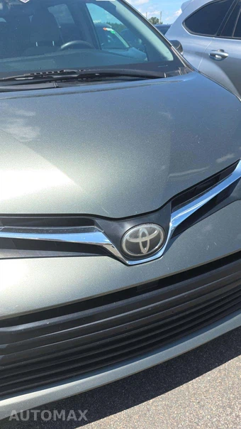 2020 Toyota Sienna LE 8-Passenger 119.3" WB - miniatura 19