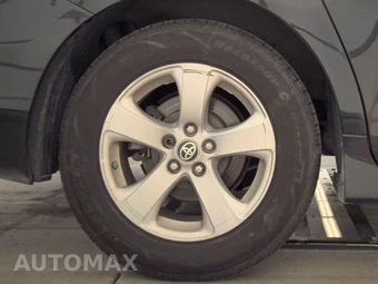 2020 Toyota Sienna LE 8-Passenger 119.3" WB - miniatura 11