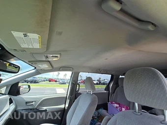 2020 Toyota Sienna LE 8-Passenger 119.3" WB - miniatura 21