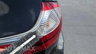 2020 Toyota Sienna LE 8-Passenger 119.3" WB - miniatura 32