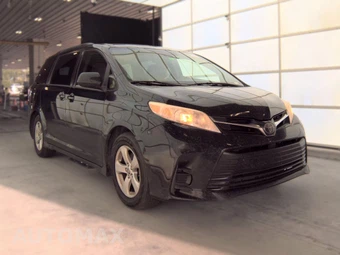 2020 Toyota Sienna LE 8-Passenger 119.3" WB - miniatura 4