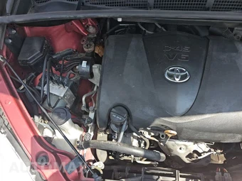 2020 Toyota Sienna LE 8-Passenger 119.3" WB - miniatura 22
