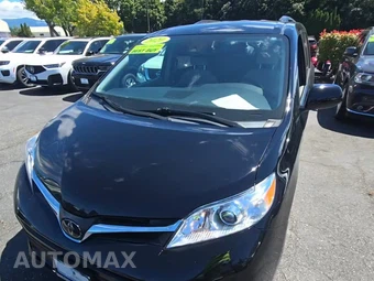 2020 Toyota Sienna LE 8-Passenger