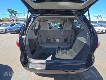 2020 Toyota Sienna LE 8-Passenger - miniatura 12