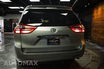 2020 Toyota Sienna Limited Premium 7-Passenger 119.3" WB - miniatura 6