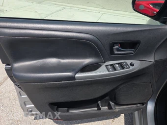 2020 Toyota Sienna SE 8-Passenger 119.3" WB - miniatura 12