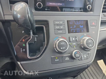 2020 Toyota Sienna SE 8-Passenger 119.3" WB - miniatura 14