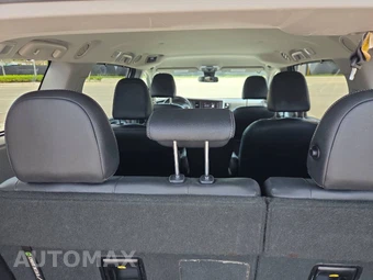2020 Toyota Sienna SE 8-Passenger 119.3" WB - miniatura 8