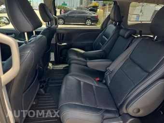 2020 Toyota Sienna SE 8-Passenger 119.3" WB - miniatura 9