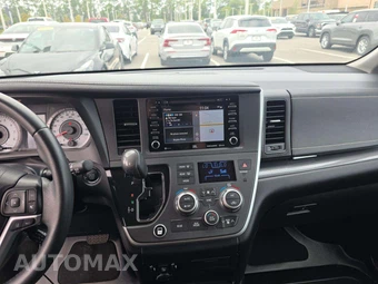 2020 Toyota Sienna SE 8-Passenger 119.3" WB - miniatura 10