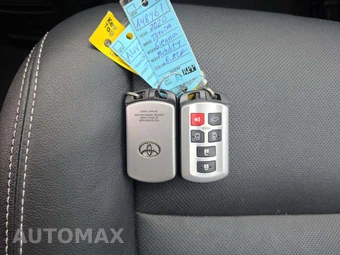 2020 Toyota Sienna SE 8-Passenger 119.3" WB - miniatura 8