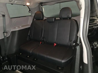 2020 Toyota Sienna SE 8-Passenger 119.3" WB - miniatura 17