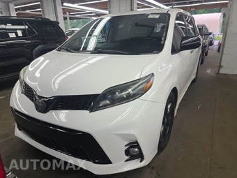 2020 Toyota Sienna SE Premium 8-Passenger 119.3" WB - miniatura 16