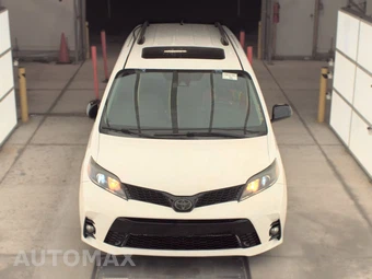 2020 Toyota Sienna SE Premium 8-Passenger 119.3" WB - miniatura 2