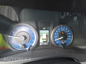 2020 Toyota Sienna XLE 8-Passenger 119.3" WB - miniatura 12
