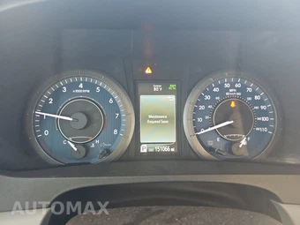 2020 Toyota Sienna XLE 8-Passenger 119.3" WB - miniatura 12