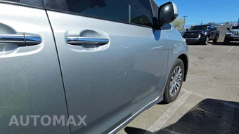 2020 Toyota Sienna XLE 8-Passenger 119.3" WB - miniatura 32