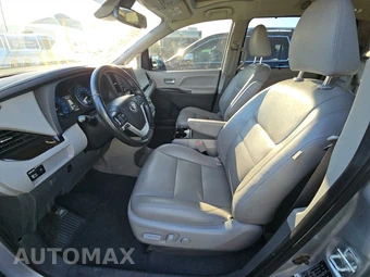 2020 Toyota Sienna XLE 8-Passenger 119.3" WB - miniatura 7