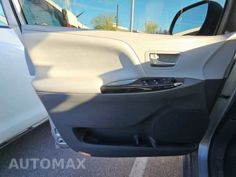 2020 Toyota Sienna XLE 8-Passenger 119.3" WB - miniatura 9