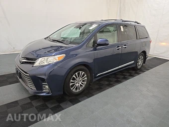 2020 Toyota Sienna XLE Premium 8-Passenger 119.3" WB