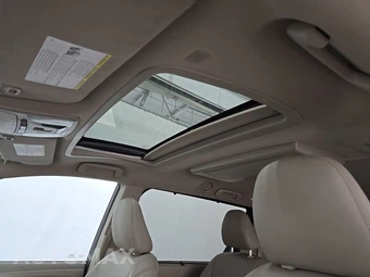 2020 Toyota Sienna XLE Premium 8-Passenger 119.3" WB - miniatura 19