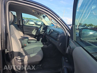 2020 Toyota Tacoma SR Crew Cab Medium Bed - miniatura 8