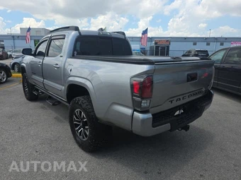 2020 Toyota Tacoma SR Crew Cab Medium Bed - miniatura 6