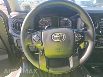 2020 Toyota Tacoma SR Crew Cab Medium Bed – miniatura 10