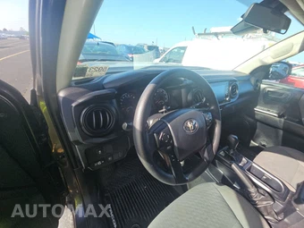 2020 Toyota Tacoma SR Crew Cab Medium Bed – miniatura 11