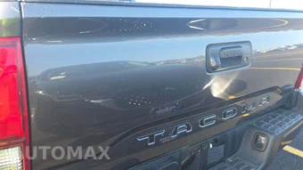 2020 Toyota Tacoma SR Crew Cab Medium Bed – miniatura 23
