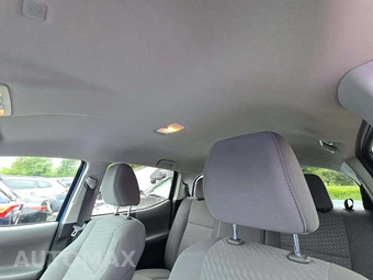 2020 Toyota Tacoma SR5 Crew Cab Long Bed - miniatura 11