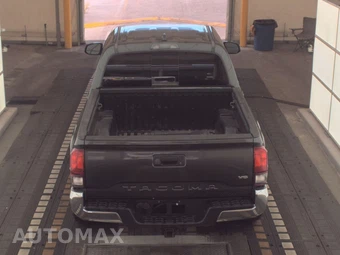 2020 Toyota Tacoma SR5 Crew Cab Medium Bed - miniatura 5