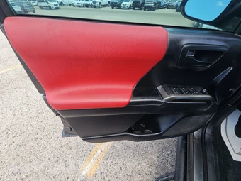 2020 Toyota Tacoma SR5 Crew Cab Medium Bed - miniatura 9