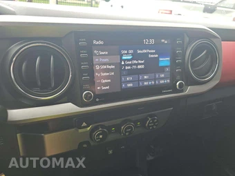 2020 Toyota Tacoma SR5 Crew Cab Medium Bed - miniatura 7