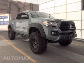 2020 Toyota Tacoma SR5 Crew Cab Medium Bed - miniatura 3
