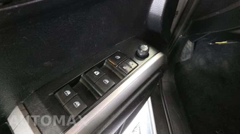 2020 Toyota Tacoma SR5 Crew Cab Medium Bed - miniatura 53