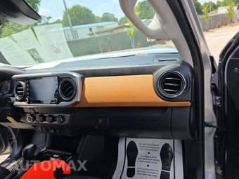 2020 Toyota Tacoma SR5 Crew Cab Medium Bed - miniatura 19