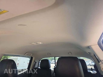 2020 Toyota Tacoma SR5 Crew Cab Medium Bed - miniatura 11