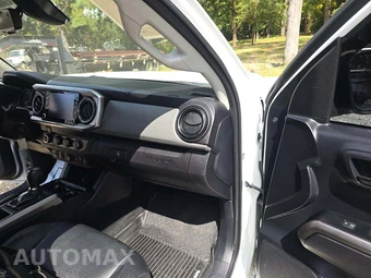 2020 Toyota Tacoma SR5 Crew Cab Medium Bed - miniatura 19