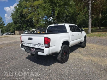 2020 Toyota Tacoma SR5 Crew Cab Medium Bed - miniatura 3