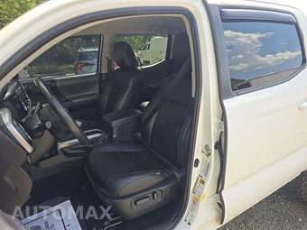 2020 Toyota Tacoma SR5 Crew Cab Medium Bed - miniatura 6