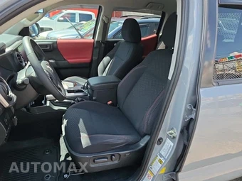2020 Toyota Tacoma SR5 Crew Cab Medium Bed - miniatura 13