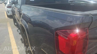 2020 Toyota Tacoma SR5 Crew Cab Medium Bed - miniatura 20