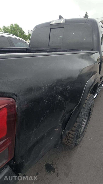 2020 Toyota Tacoma SR5 Crew Cab Medium Bed - miniatura 26