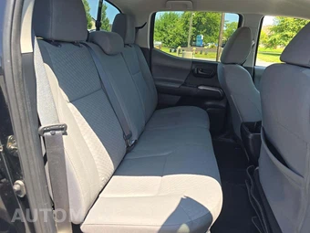 2020 Toyota Tacoma SR5 Crew Cab Medium Bed - miniatura 13